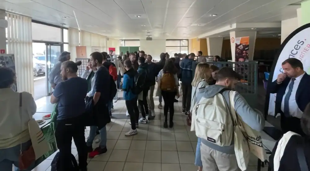 Forum des étudiants en pharmacie à Amiens
