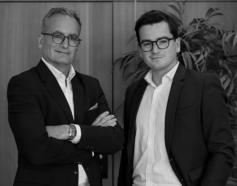 Pharma Cession Conseil Père et fils Spriet Pharma Cession Conseil Père et fils Spriet
